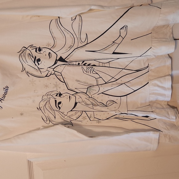🔥12 HOUR FLASH SALE🔥 DISNEY: NWT Frozen Shirt - Picture 3 of 6